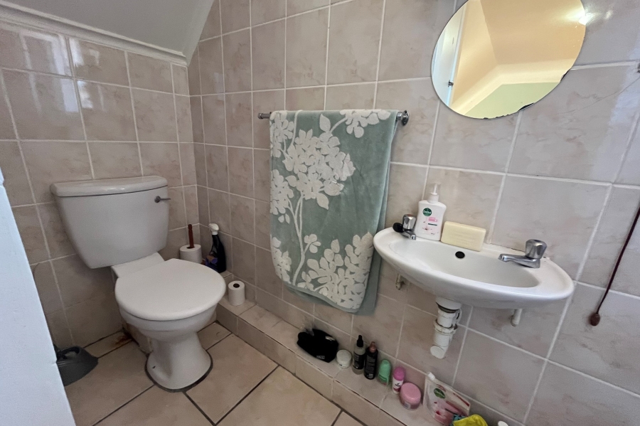 2 Bedroom Property for Sale in Sonstraal Heights Western Cape